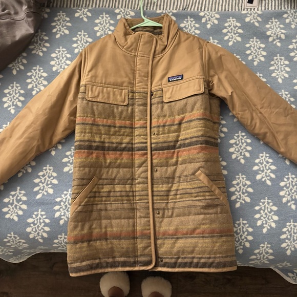 Patagonia women’s out yonder jacket NEW - Picture 2 of 4